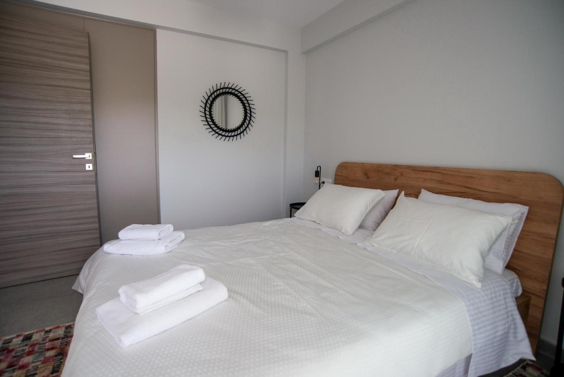 Eugea Apartments Лефкада Екстериор снимка