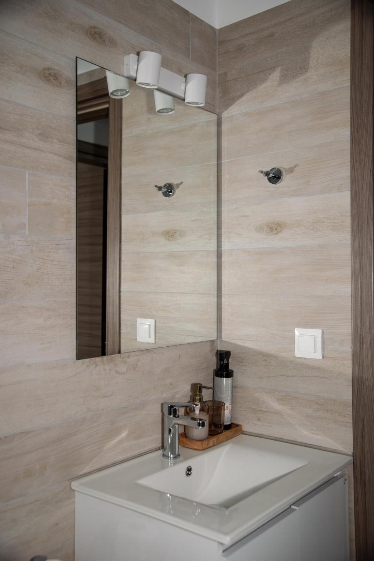 Eugea Apartments Лефкада Екстериор снимка